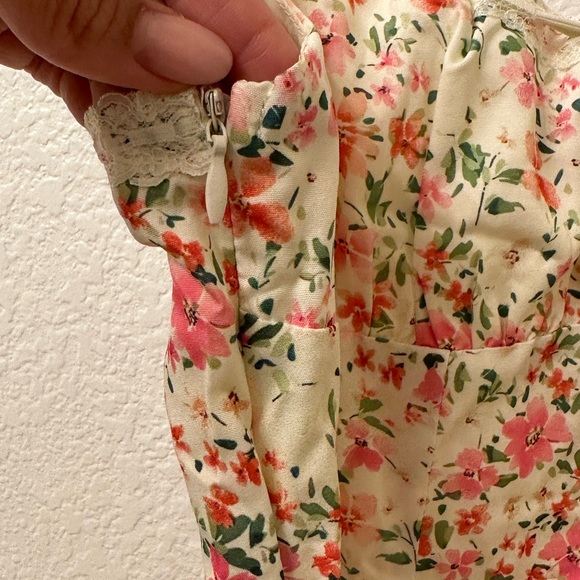 NWT Commense Floral Print Trim Cami Midi Dress - Picture 10 of 14